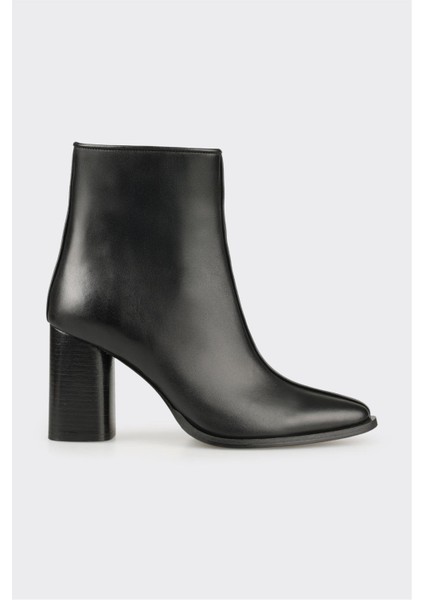 Siyah Deri Kadın Klasik Bot