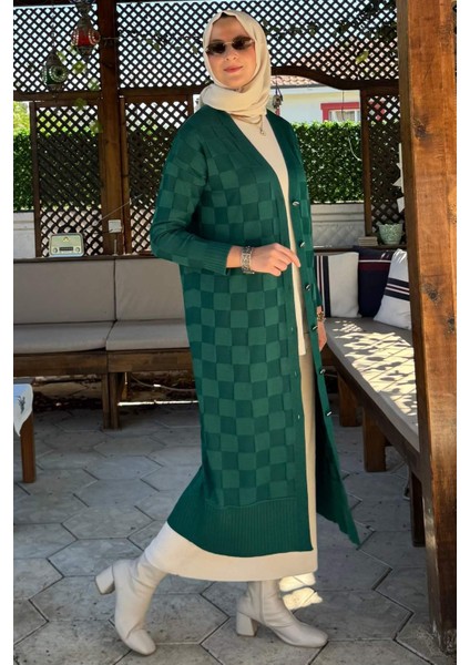 Dama Desenli Triko Hırka Zümrüt fırsatları