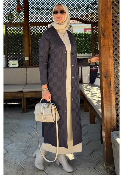 Dama Desenli Triko Hırka Antrasit fırsatları