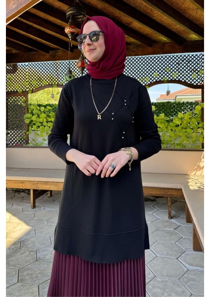 Gonca Taşlı Triko Tunik Siyah modelleri