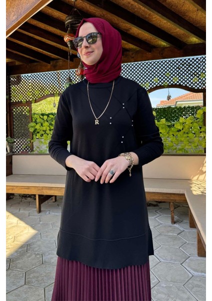 Gonca Taşlı Triko Tunik Siyah fırsatları