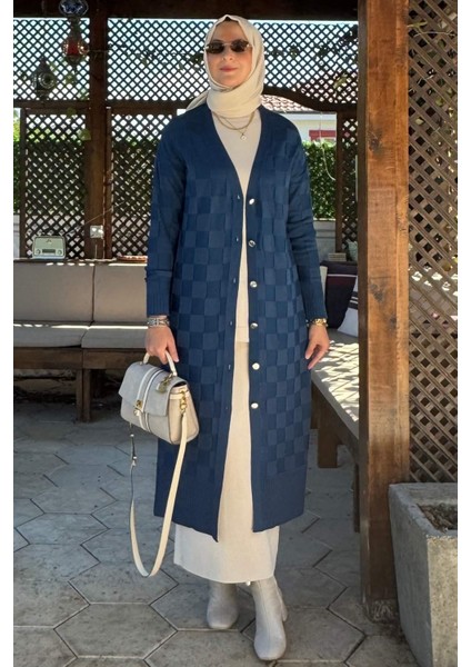 Dama Desenli Triko Hırka Indigo fırsatları