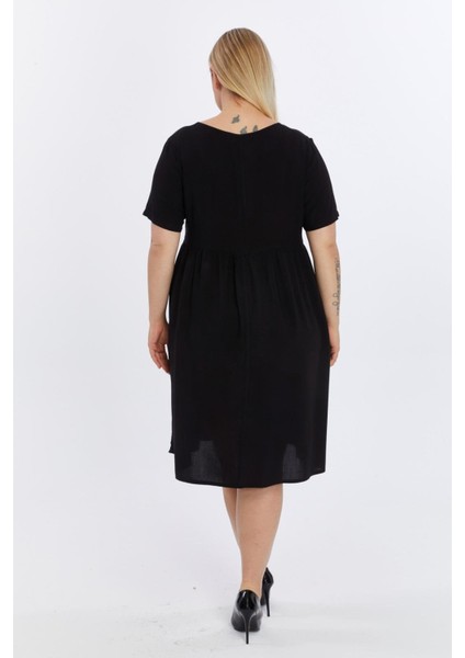Kadın Siyah Büzgü Detaylı midi Yazlık büyük Beden Elbise 4424-105