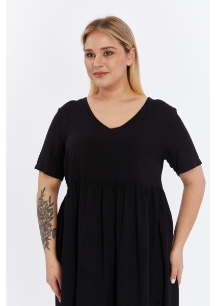 Kadın Siyah Büzgü Detaylı midi Yazlık büyük Beden Elbise 4424-105
