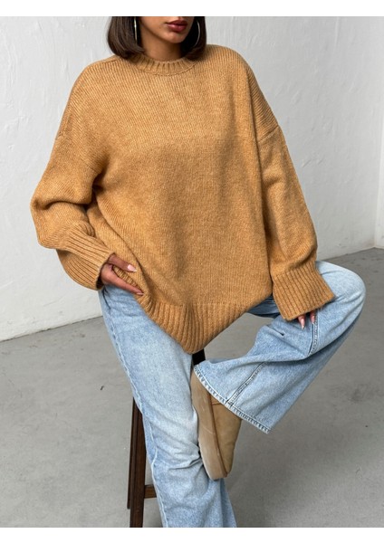 Kadın Yumuşak Dokulu Bisiklet Yaka Oversize Basic Triko Kazak indirimleri