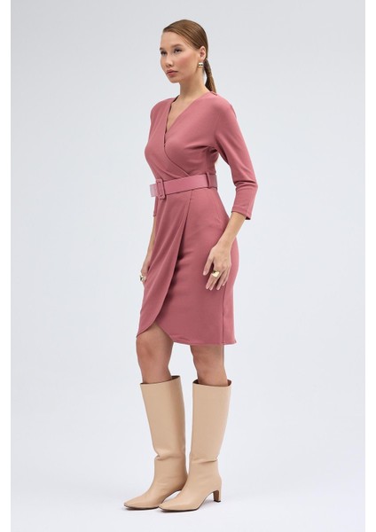 Kadın Krep Gülkurusu Kruvaze Kemerli Midi Anvelop Elbise 3753-100 fırsatları