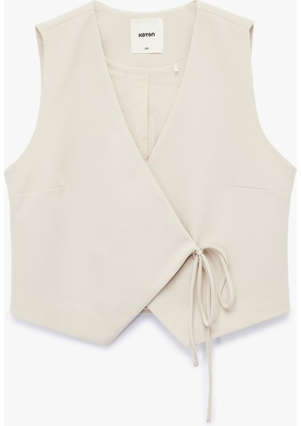 Viskon Karışımlı Slim Fit Bağlama Detaylı Crop Kruvaze Yaka Asimetrik Yelek