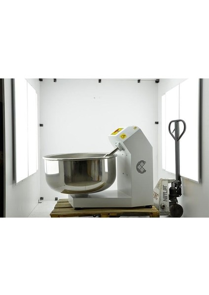 Klasik Model 100 kg Hamur Yoğurma Makinesi 380 V