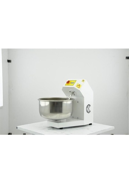 Klasik Model 10 kg Hamur Yoğurma Makinesi 380 V