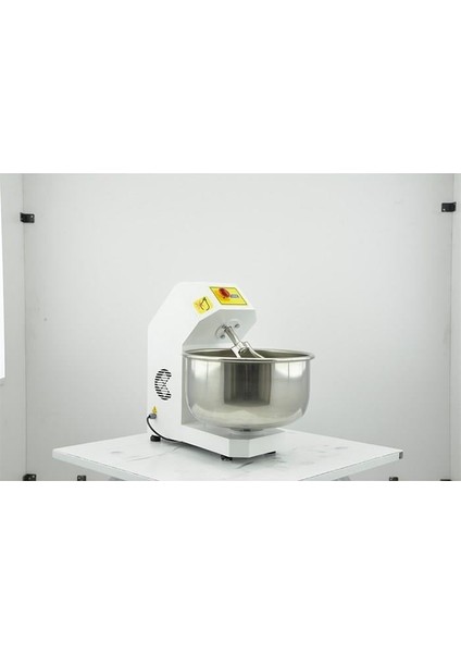 Klasik Model 10 kg Hamur Yoğurma Makinesi 380 V