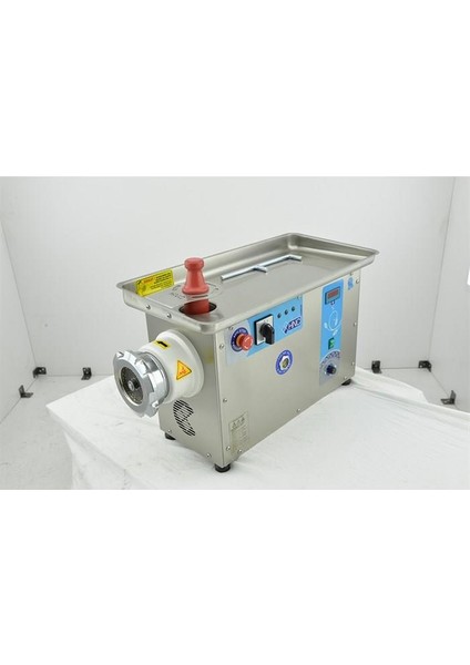 22 No 22 Lik Paslanmaz Soğutmalı Et Kıyma Makinesi 380 Volt