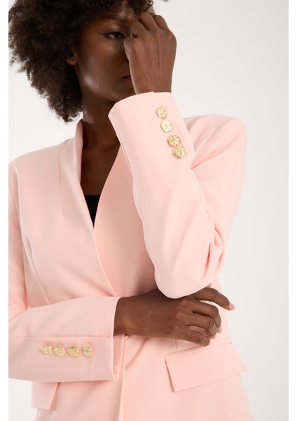 Pembe Salaş Kesim Düğme Detaylı Dokuma Blazer Ceket fiyatları
