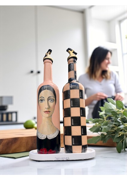 Kadın Tasarımlı 750 ml Zeytinyağı Sıvıyağ Şişesi Yağdanlık Yağlık Sirkelik Sosluk 2'li Set fiyatları