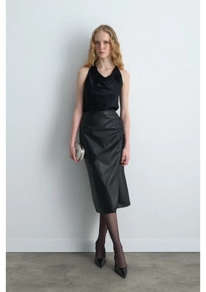 Anvelop Kesim Suni Deri Etek - Siyah