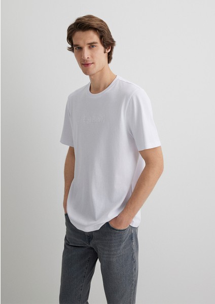 Mavi Black Nakışlı Beyaz Basic Tişört 0612644-620