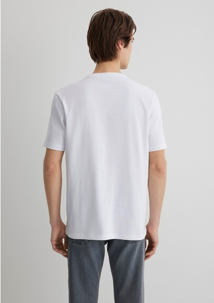 Mavi Black Nakışlı Beyaz Basic Tişört 0612644-620