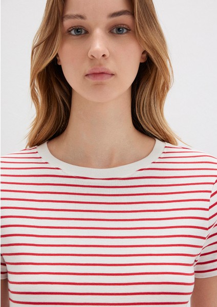 Bisiklet Yaka Çizgili Kırmızı Tişört 1612881-86680