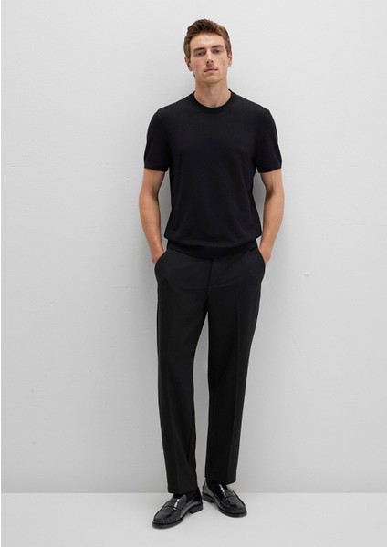 Kısa Kollu Siyah Triko Tişört 0710250-900