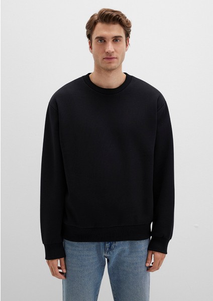 Bisiklet Yaka Siyah Basic Sweatshirt 0S10276-900