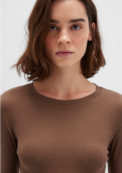 Uzun Kollu Kahverengi Crop Basic Tişört 1612822-81959