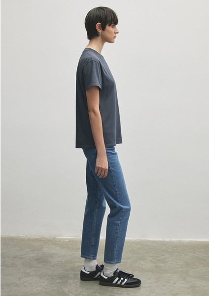 Biskilet Yaka Lacivert Basic Tişört 1600955-70726