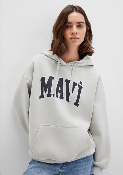 Mavi Logo Baskılı Kapüşonlu Gri Sweatshirt 1600361-34322