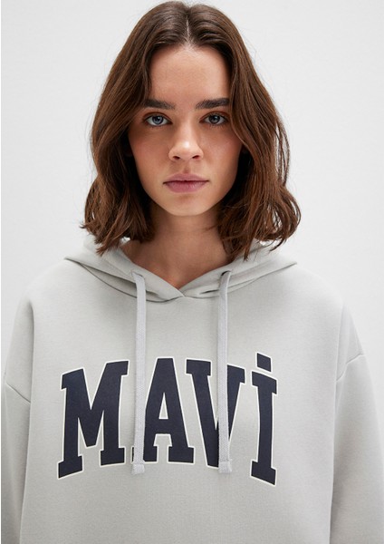 Mavi Logo Baskılı Kapüşonlu Gri Sweatshirt 1600361-34322