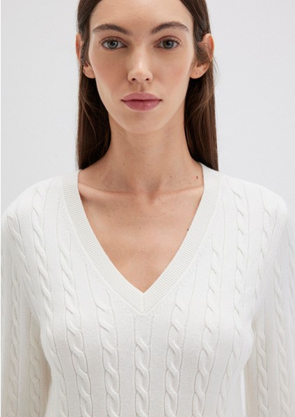 V Yaka Beyaz Kazak 1710340-70057