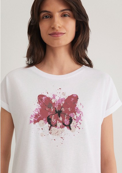 Kelebek Baskılı Beyaz İstanbul Tişört 167576-620