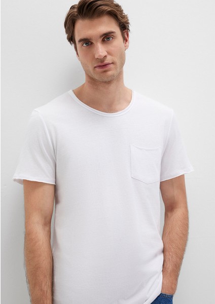 Dikişli Cep Detaylı Beyaz Tişört 062772-20843