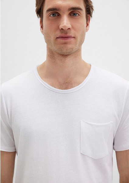 Dikişli Cep Detaylı Beyaz Tişört 062772-20843