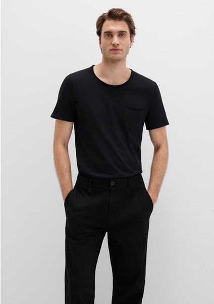 Dikişli Cep Detaylı Siyah Tişört 062772-26341