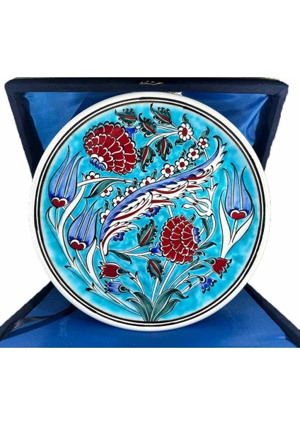 Baharın Zarafeti, Turkuaz Zeminli Iznik Çini Tabak