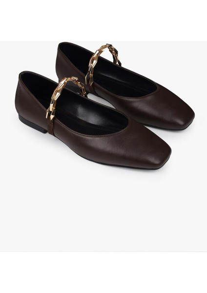 Kadın Noris Kahve Cilt Zincir Detaylı Babet fiyatları