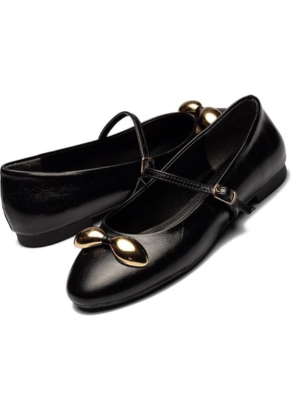 Kadın Fiyonk Tokalı Bantlı Parlak Cilt Deri Babet 2030 modelleri