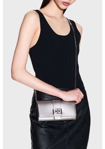 Logolu Çıkarılabilir Zincir Askılı Portföy Cüzdan Bayan CÜZDAN XW000358 AF12039 U8097