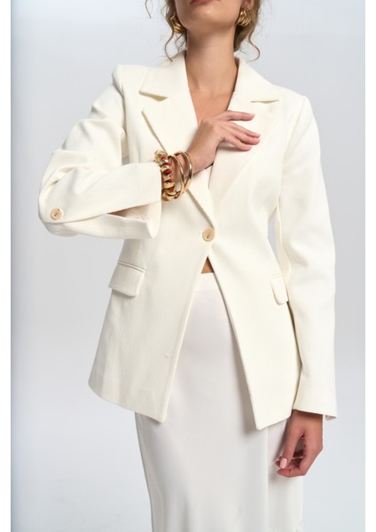Anisah Belden Oturmalı Ekru Blazer