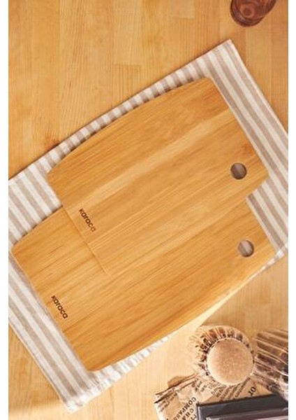 Bade Ahşap Kesme Tahtası 2 Adet 28/33 cm Bambu Malzeme ile Mutfak İçin İdeal