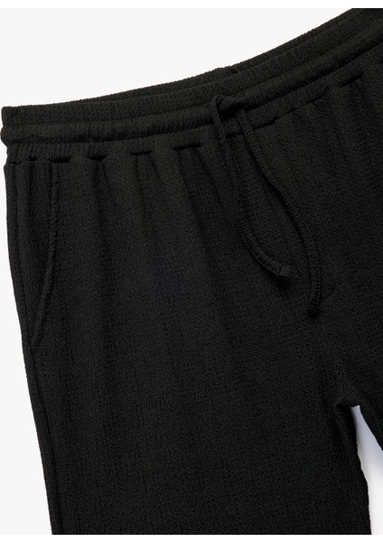 Rahat Kalıp Pamuk Viskon Karışımlı Bermuda Beli Bağcıklı Spor Şort modelleri