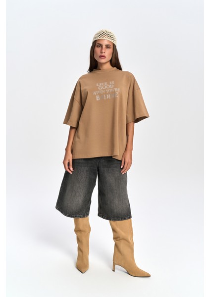 Baddie Oversize Açık Haki T-Shirt fiyatları