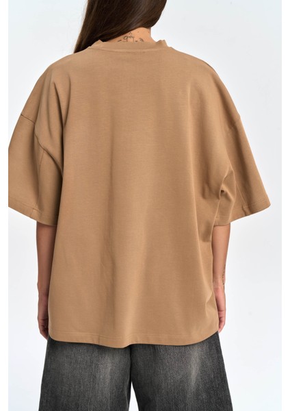 Baddie Oversize Açık Haki T-Shirt indirimleri