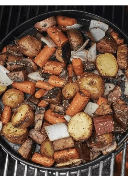 Gourmet BBQ System Griddle 7421 Porcelain-enameled Cast Iron | Çok Yüzeyli Plancha | GBS™ Uyumlu