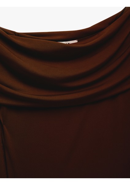 Slim Fit Uzun Kollu Drapeli Omzu Açık Tişört indirimleri