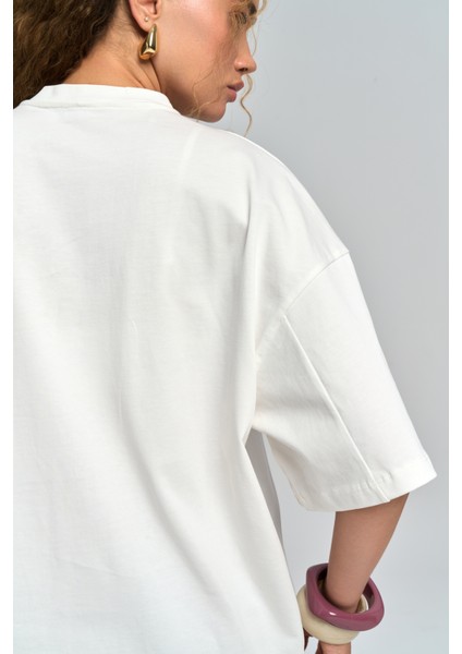 Baddie Oversize Beyaz T-Shirt indirimleri
