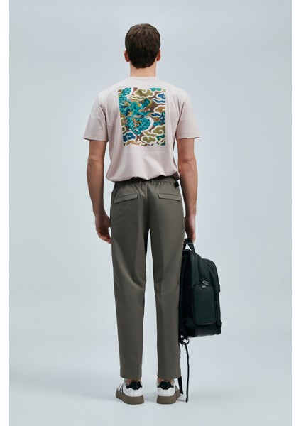 Valor Modern Grafik T- Shirt