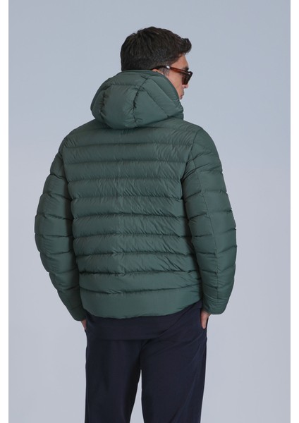 Oversize Kapüşonlu Erkek Kışlık Mont - Minimalist Tasarım