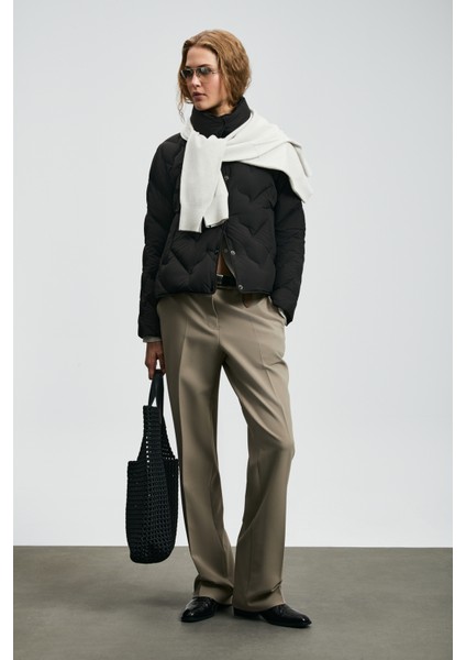 Desert Kaz Tüyü Kadın Mont Siyah