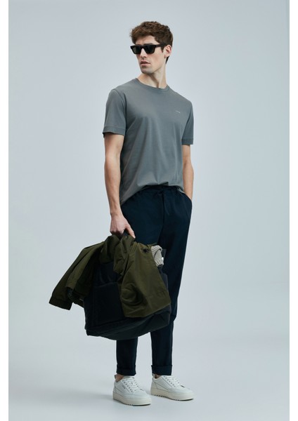 Bran Modern Grafik T- Shirt Siyah