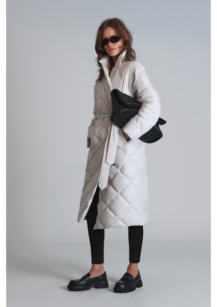 Lucy Kaz Tüyü Kadın Mont Siyah