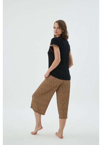 Kadın Siyah Renk Kısa Kollu Desenli Kapri Pijama Takımı C0T1N371 fırsatları